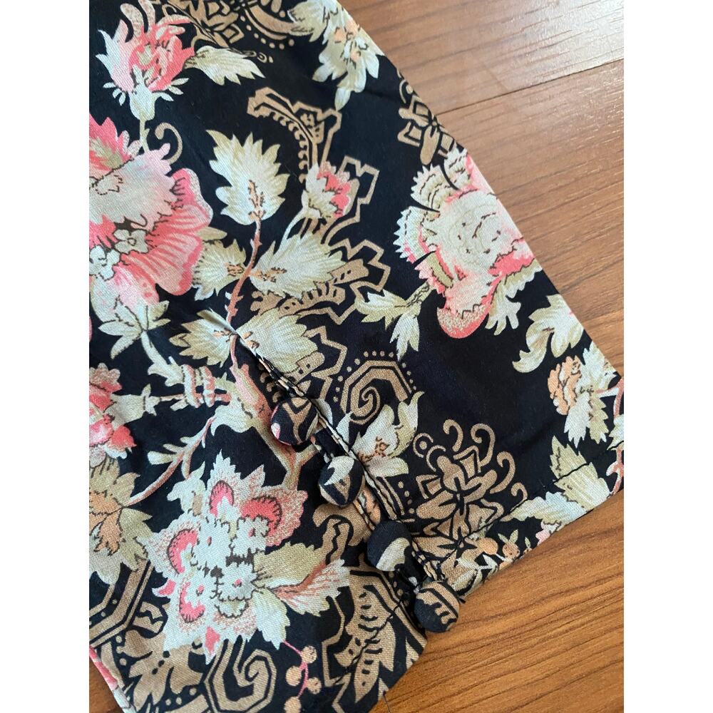 St. Roche Women's Long Sleeve Blouse, Pink Floral / Black, Sz 10 NWT - Picture 4 of 7